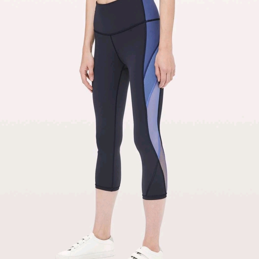 Lululemon Athletica Navy and Blue Leggings